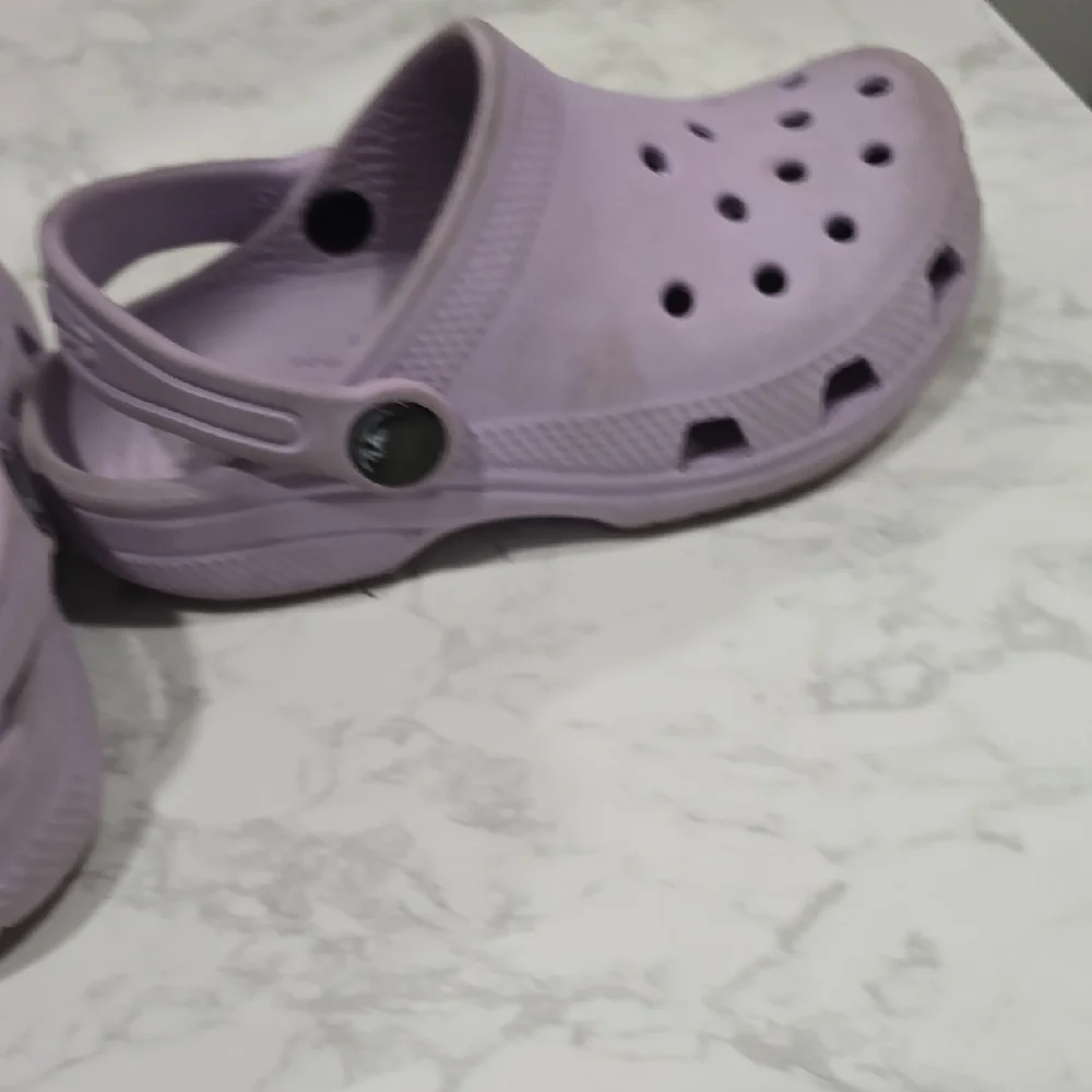 CROCS lightweight easy